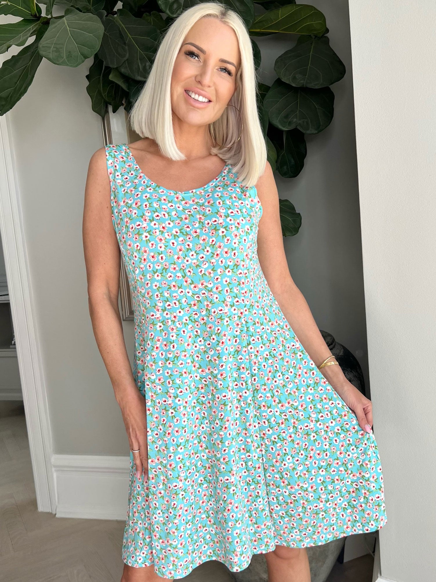 Maj Small Flower - Sød elastisk sommerkjole i blomsterprint